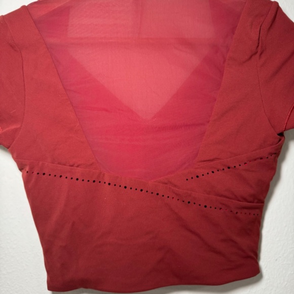 Athleta Top Women's XS Rust It's A Wrap Tee Performance Active Workout Yoga Crop - Picture 7 of 7